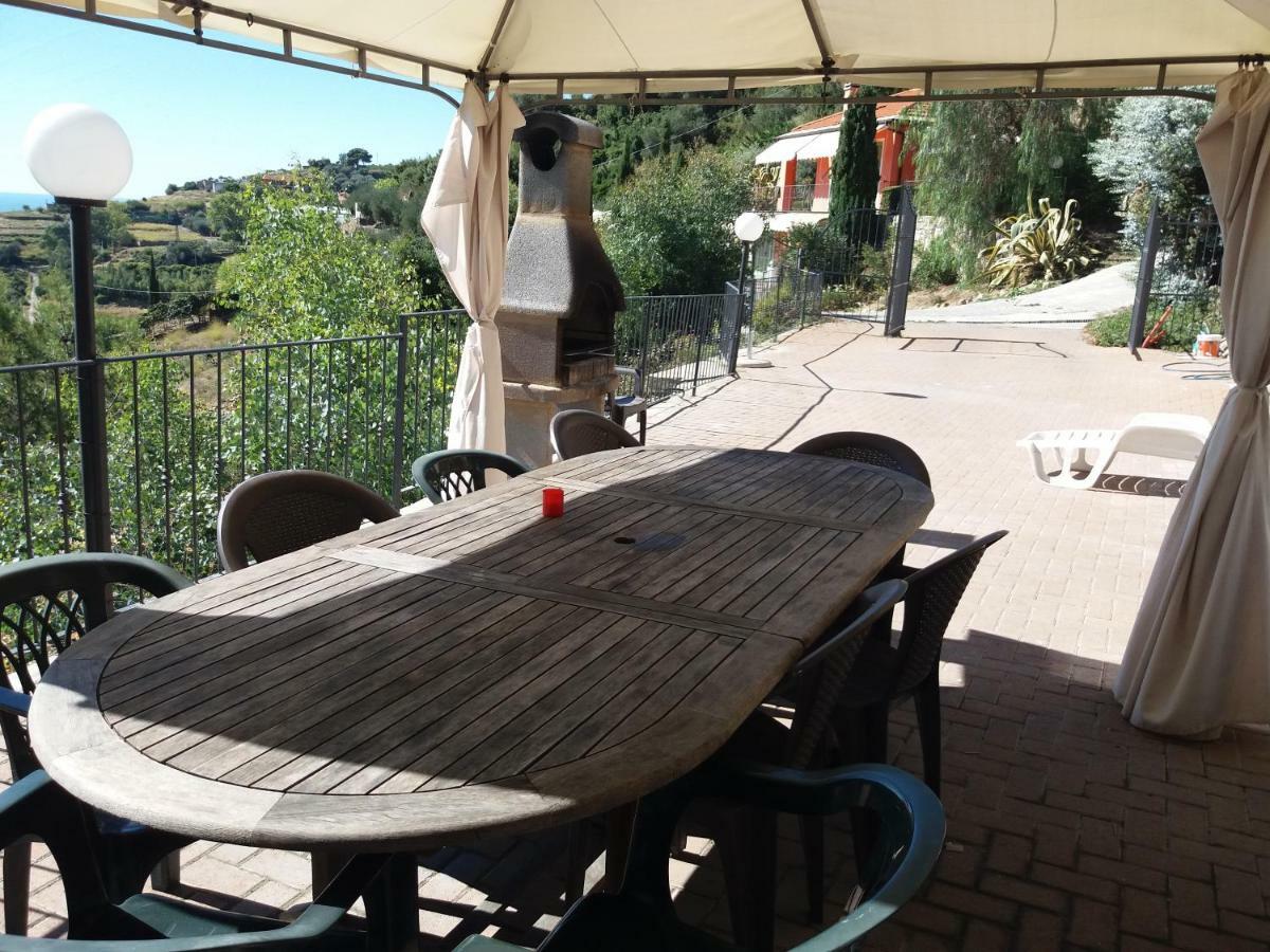 Villa Del Mare Ligure Elvezia 圣托·斯特凡诺·阿尔马尔 外观 照片